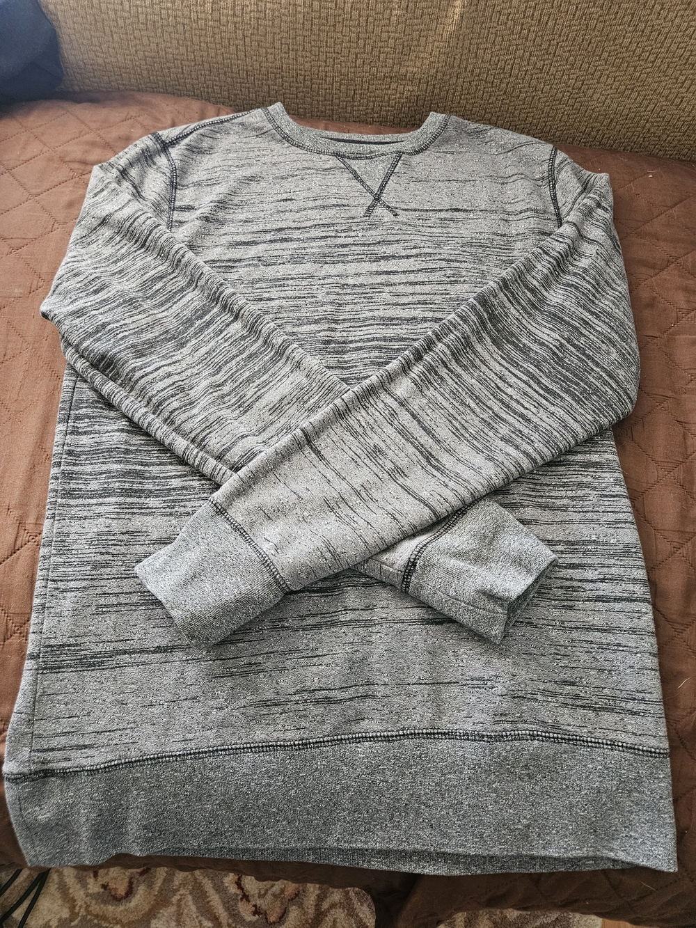 Mossimo Supply Co. Men's Heathered Gray Crewneck Sweater